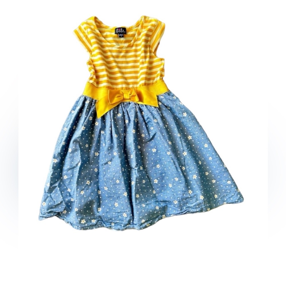 Lilt Girls yellow Daisy sun dress.